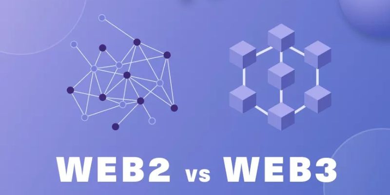 comparing Web2 and Web3 functionalities